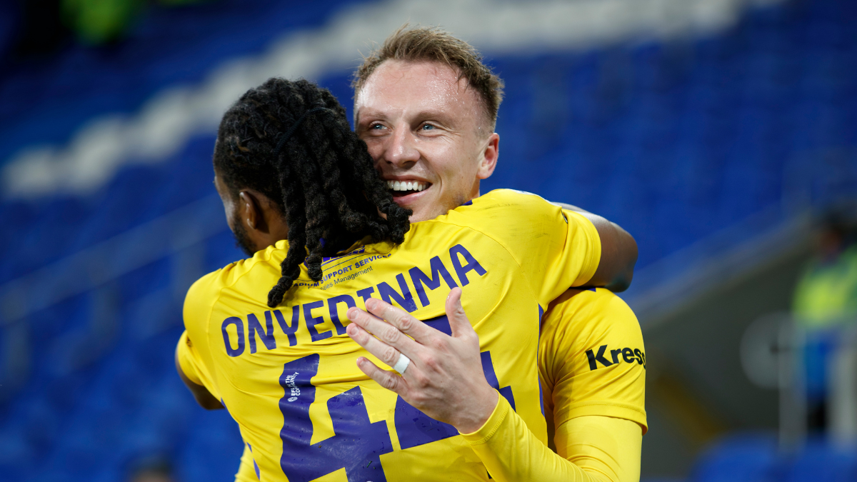 Cauley Woodrow Fred Onyedinma Wycombe Wanderers