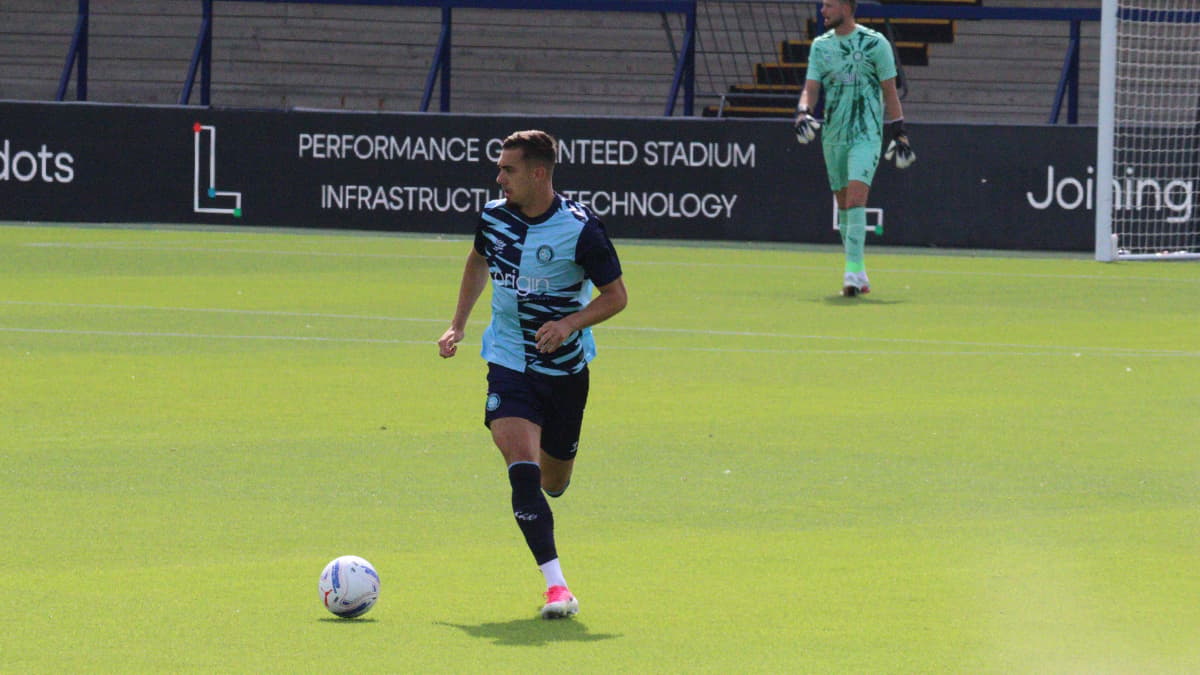 Taylor Allen playing for Wycombe Wanderers