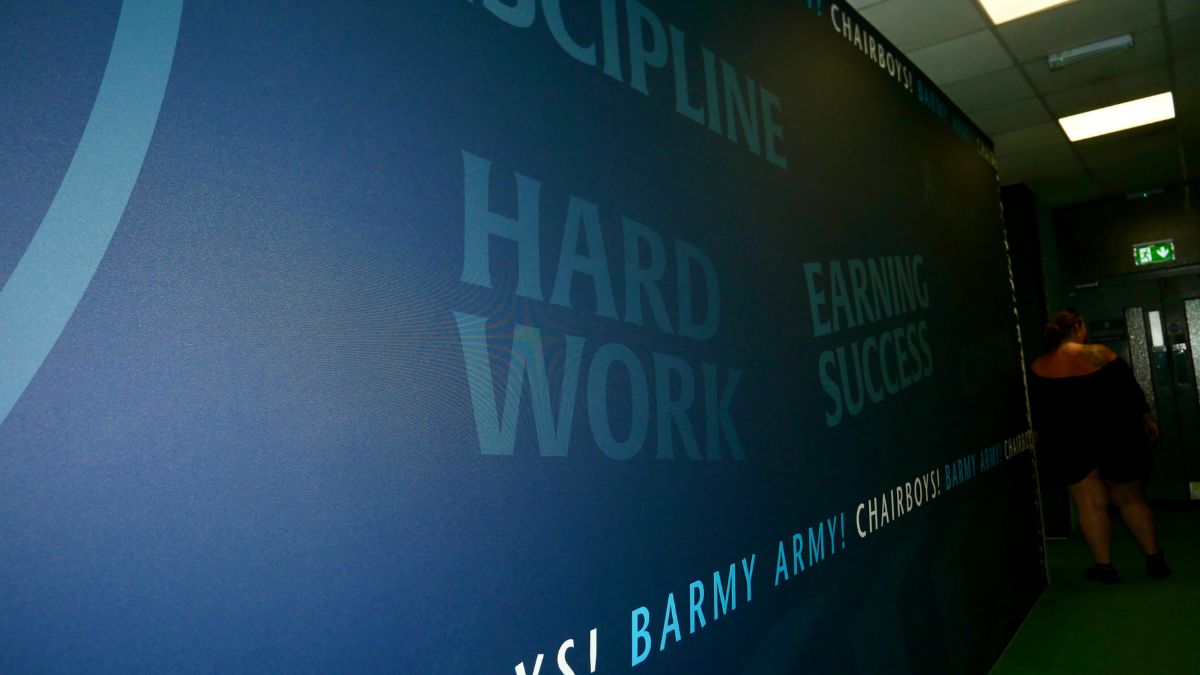 Wycombe Wanderers wall